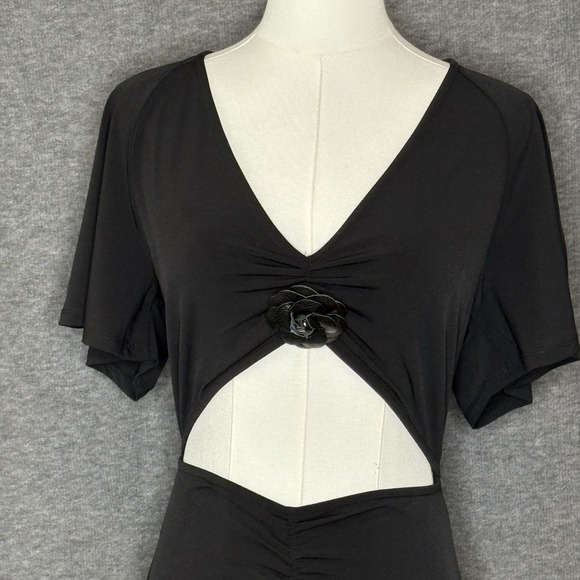 WeWoreWhat Cutout Asymmetrical Black Stretch Flower Midi Dress Womens Size M - Picture 3 of 15